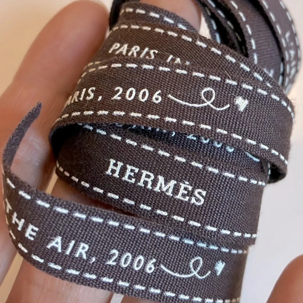 Hermes VNTG Paris in the Air 2006 ribbon 68” - Picture 2 of 9